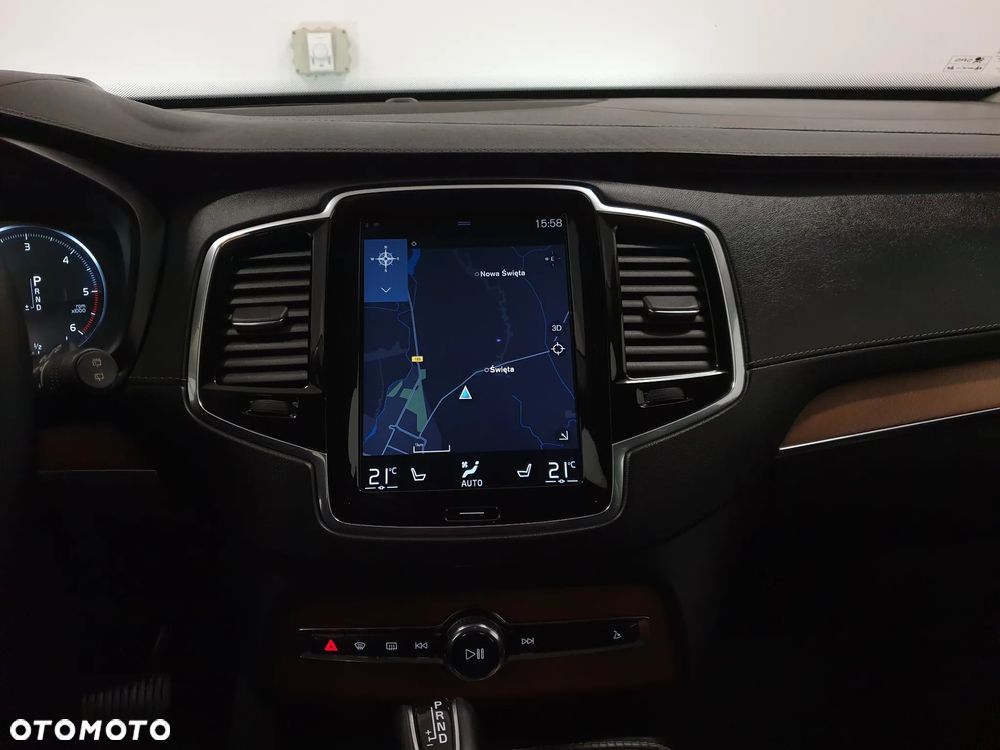 Volvo XC 90 D5 AWD Inscription 7os - 13