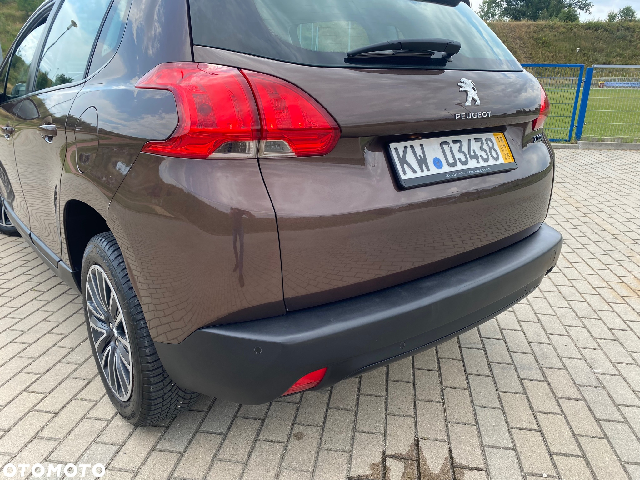 Peugeot 2008 PureTech 110 Stop&Start Black Edition - 2