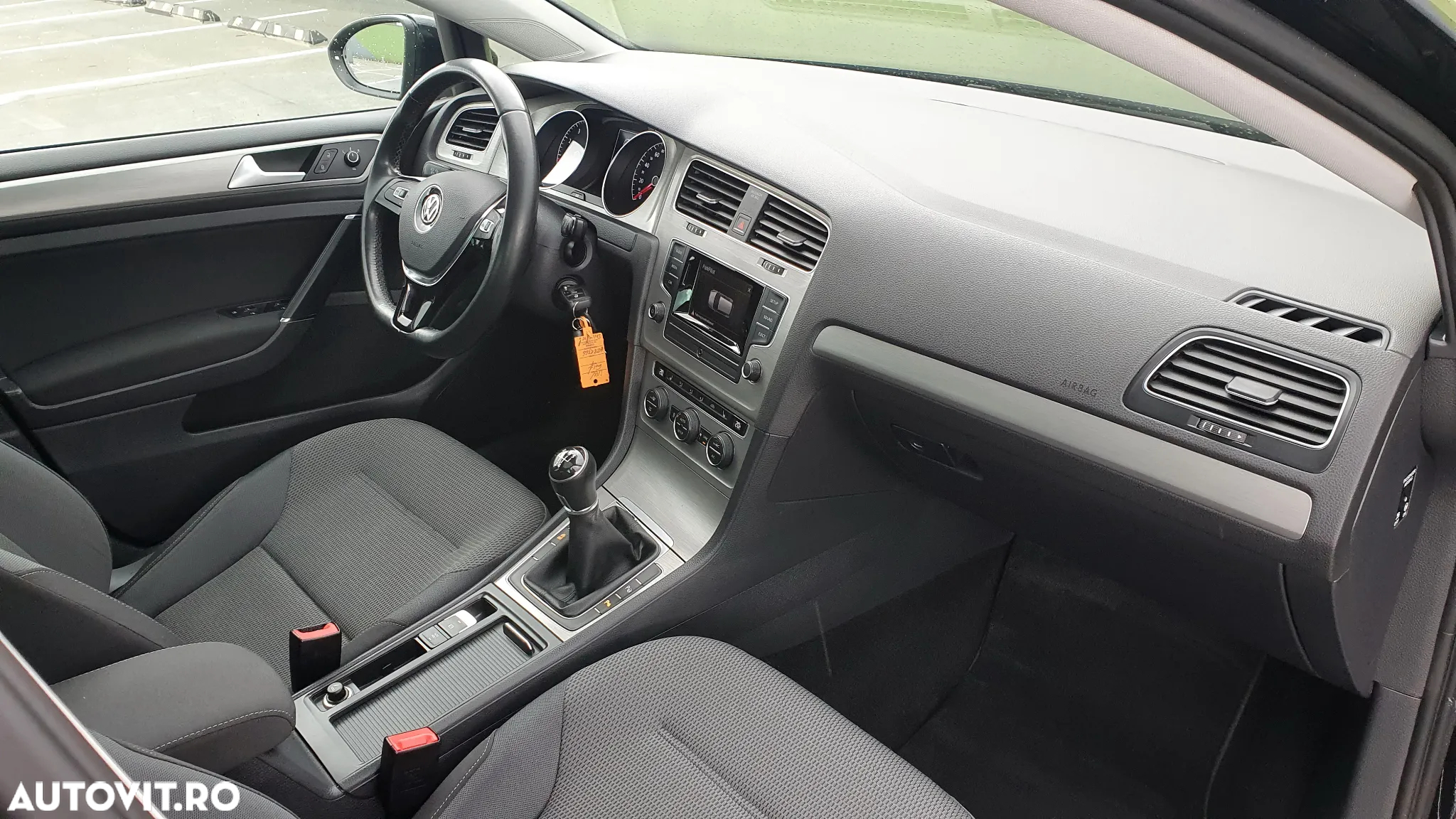 Volkswagen Golf 1.2 TSI BMT Comfortline - 7
