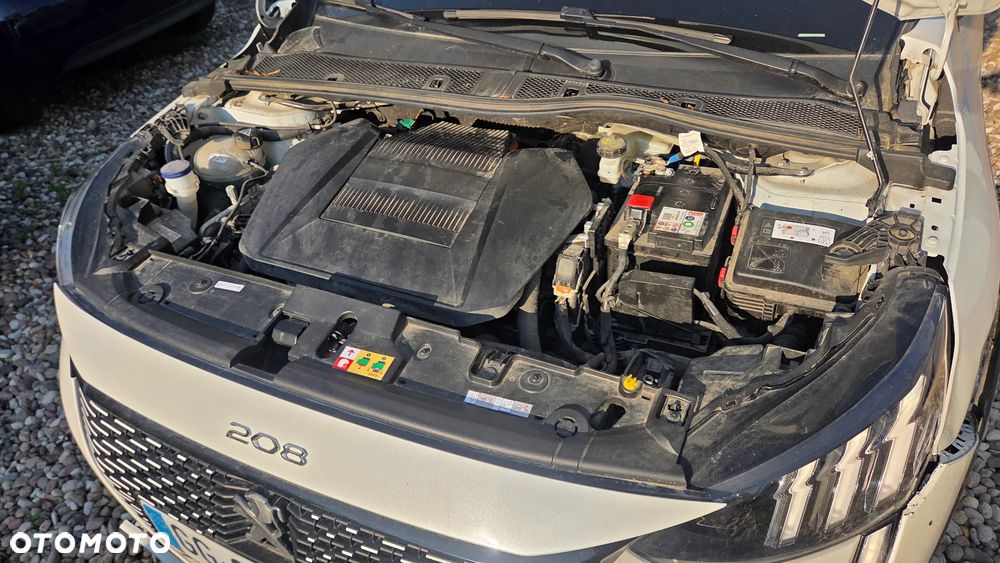 Peugeot 208 Elektromotor 136 GT - 27