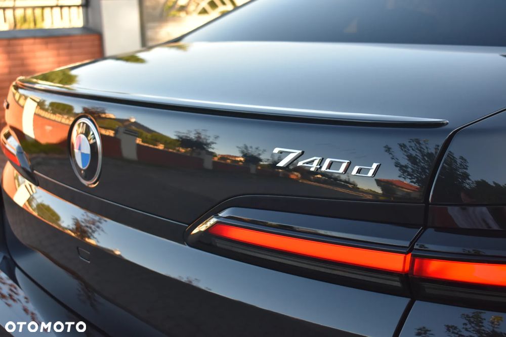 BMW Seria 7 740d xDrive mHEV Individual Edition sport - 20