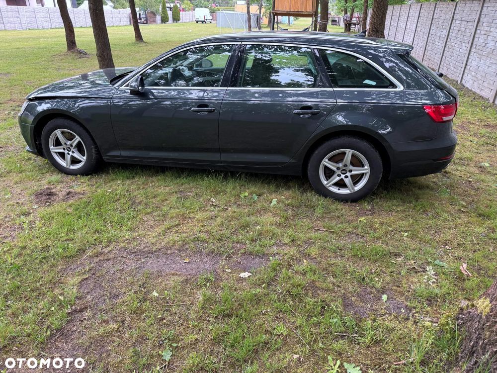 Audi A4 Avant 2.0 TDI DPF Ambiente - 15