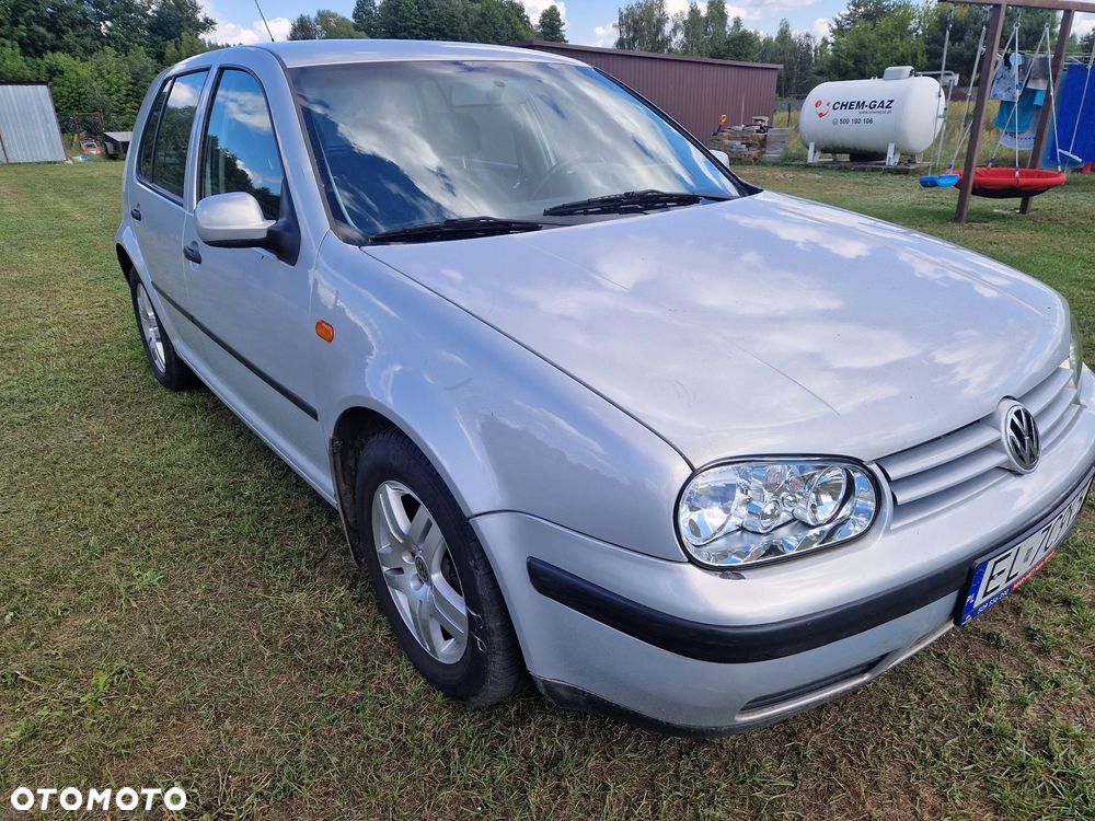 Volkswagen Golf 1.4 Comfortline - 4