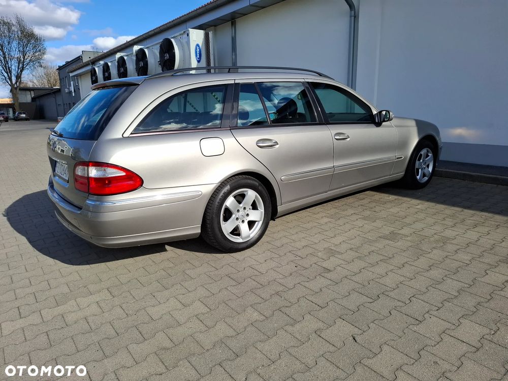 Mercedes-Benz Klasa E - 13