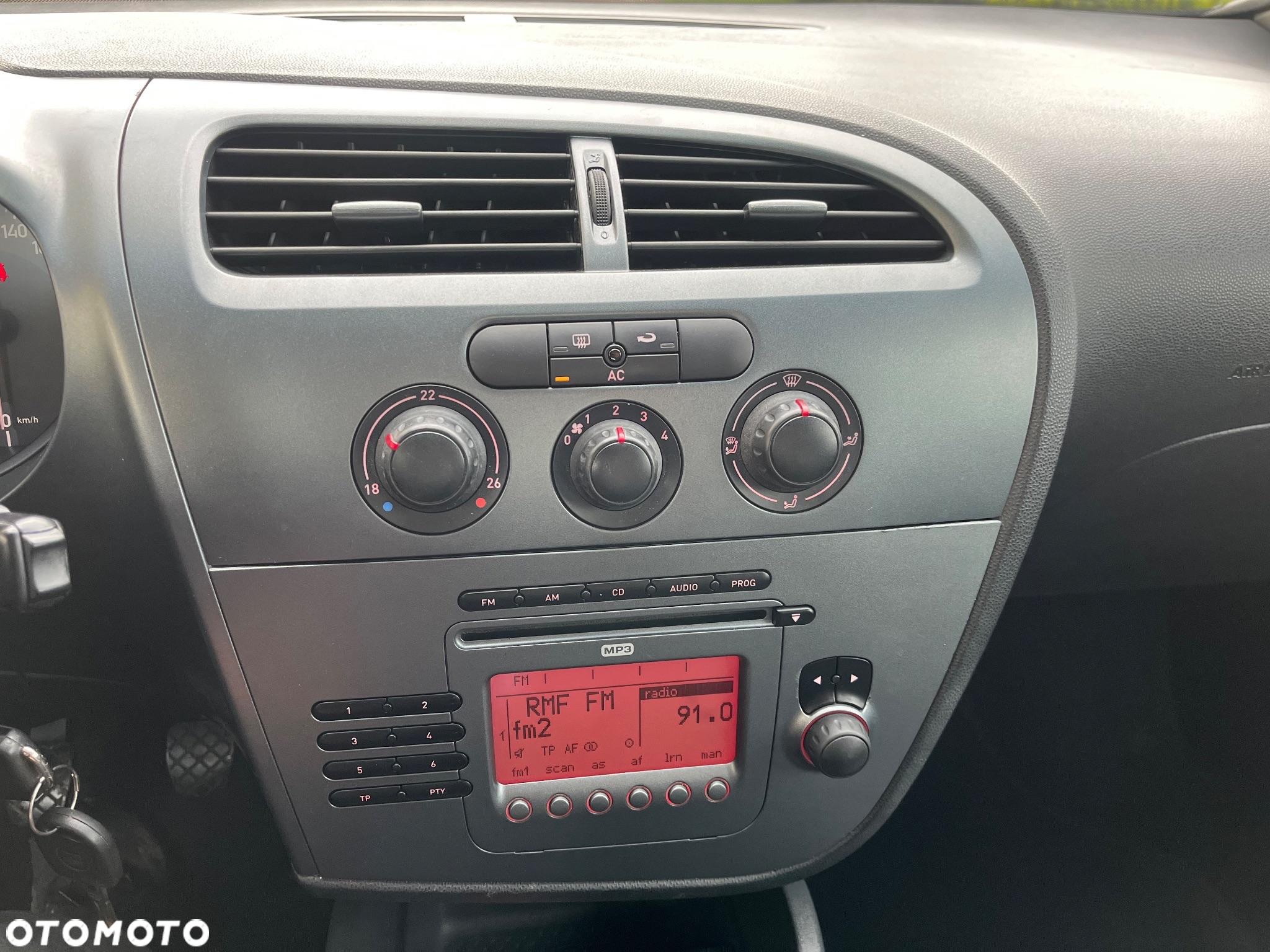 Seat Leon 1.6 Reference - 10