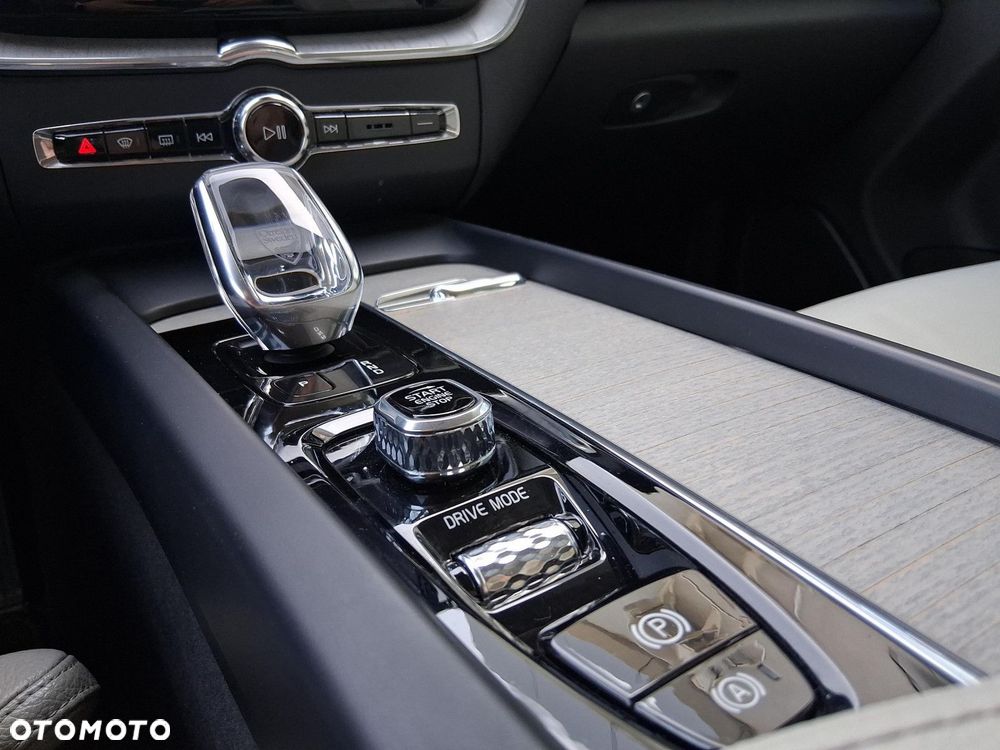 Volvo XC 60 - 17