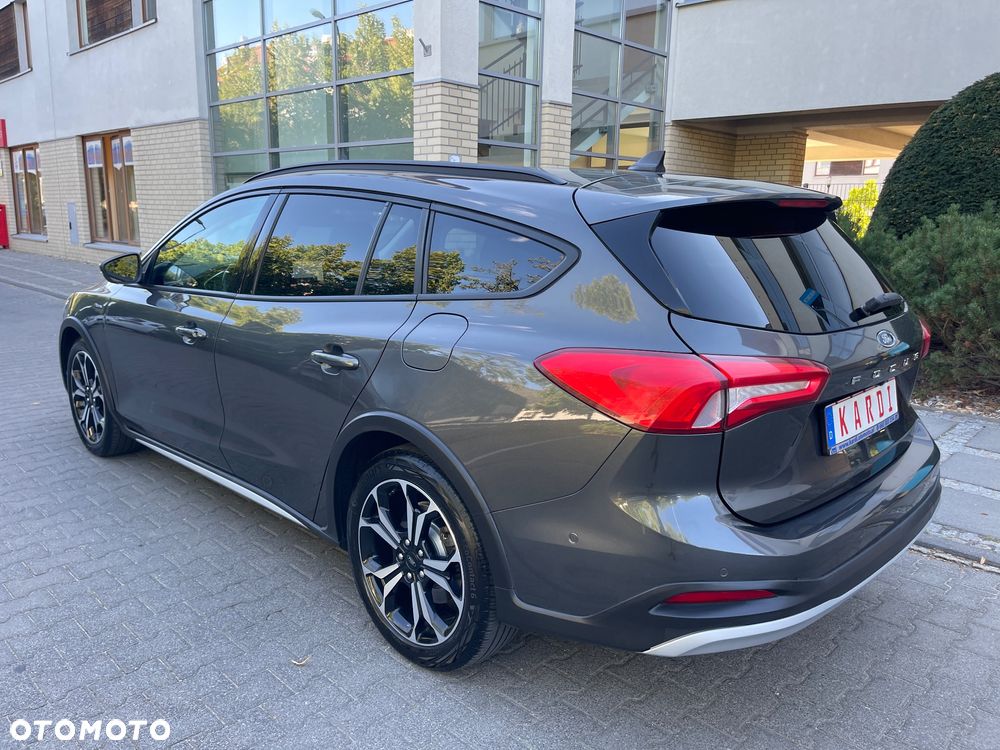 Ford Focus - 11