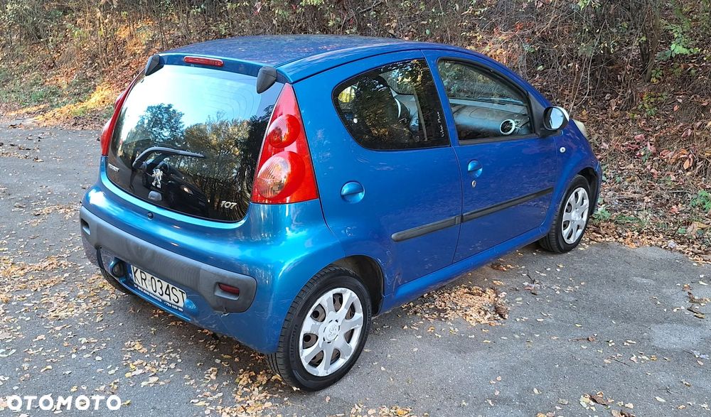 Peugeot 107 - 10