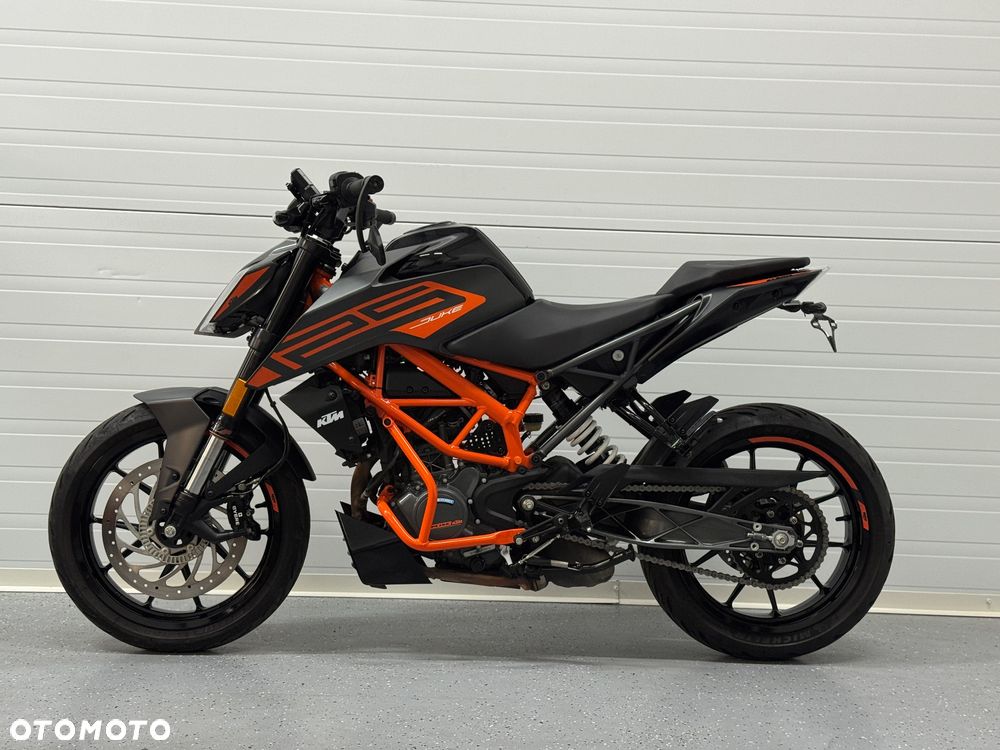 KTM Duke - 11