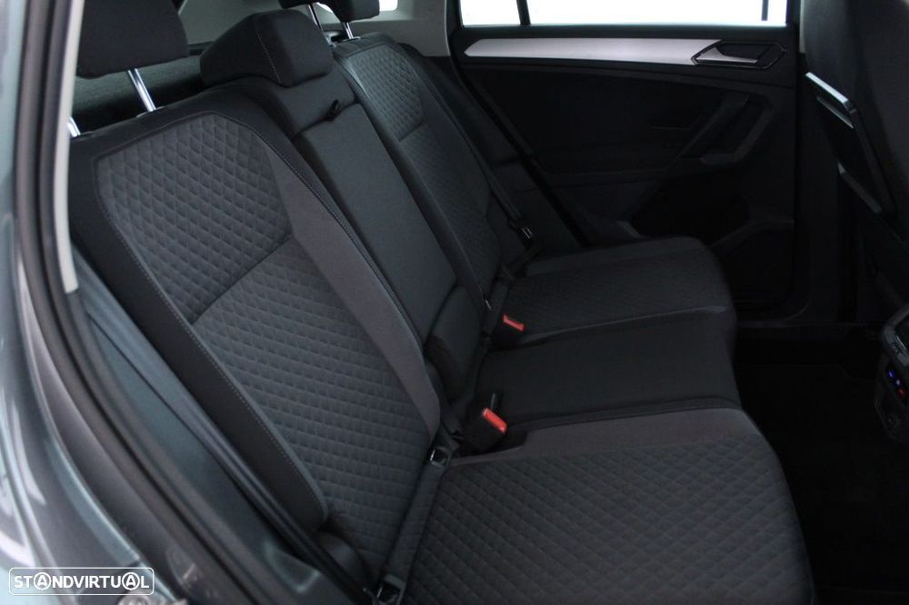 VW Tiguan 1.6 TDI Confortline - 15
