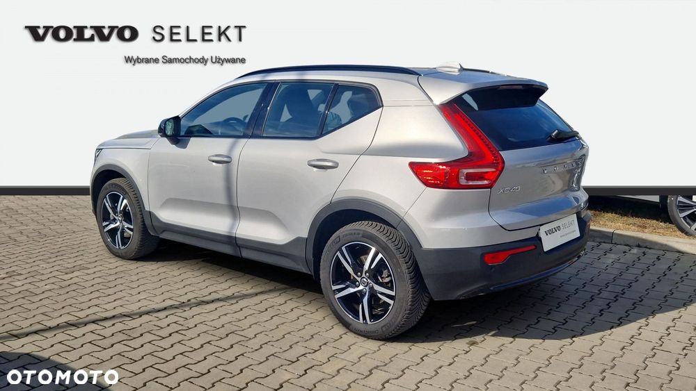 Volvo XC 40 - 3