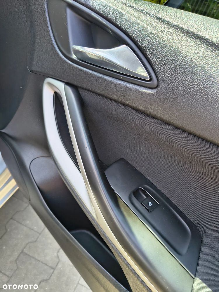Opel Astra - 18