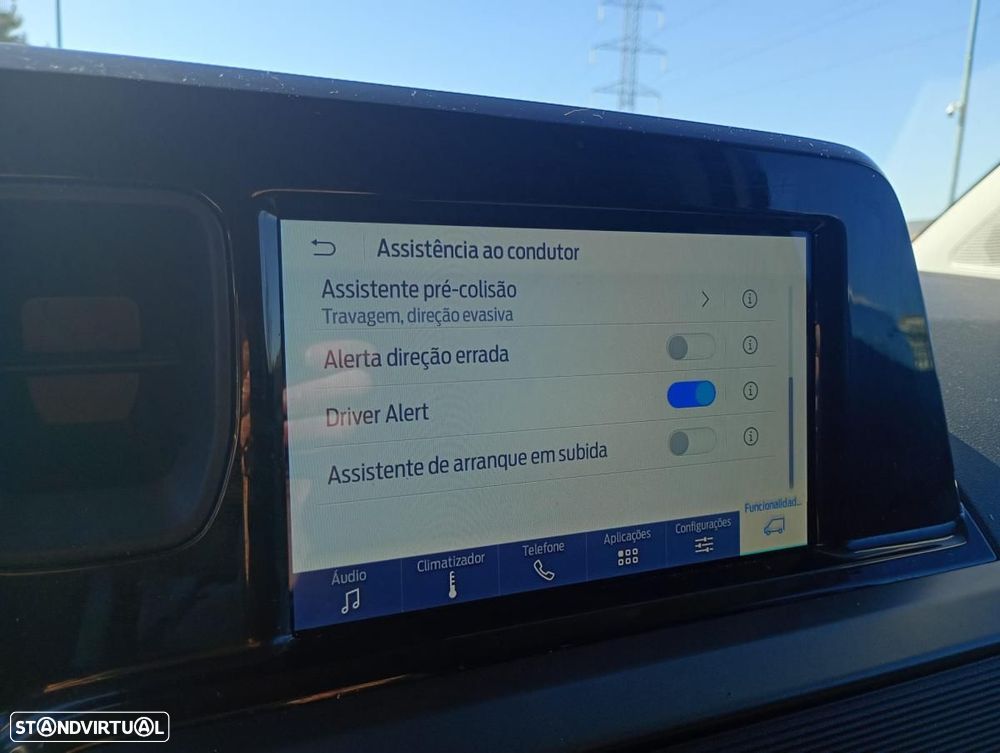 Ford Transit Courier - 16