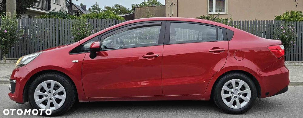 Kia Rio 1.2 M - 8