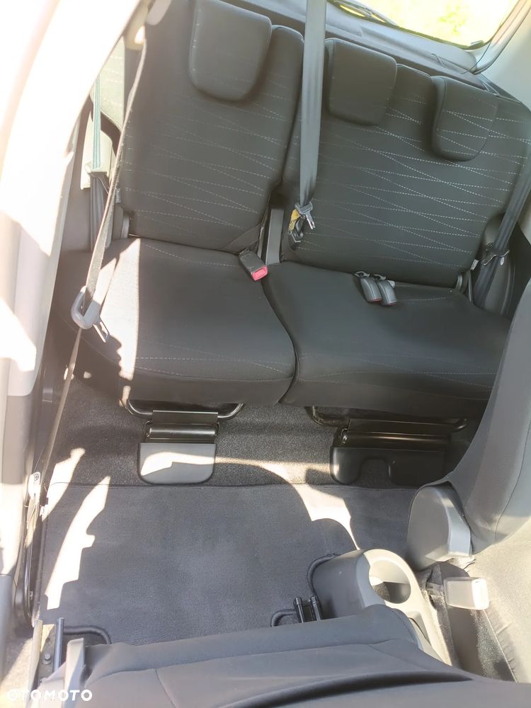Toyota Yaris 1.3 VVT-i Travel - 11
