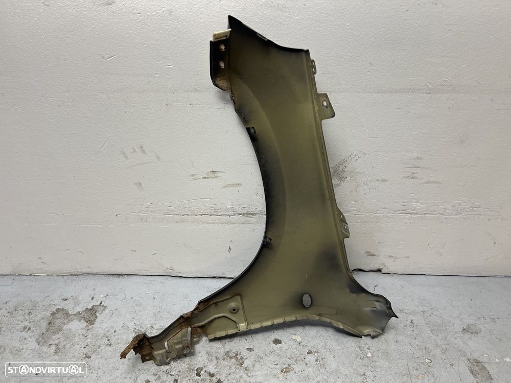 Guarda-lamas Dto SUZUKI GRAND VITARA II (JT, TE, TD) 10.05 - 02.15 Azul Usado - 4