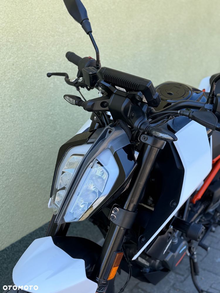 KTM Duke 125 - 27