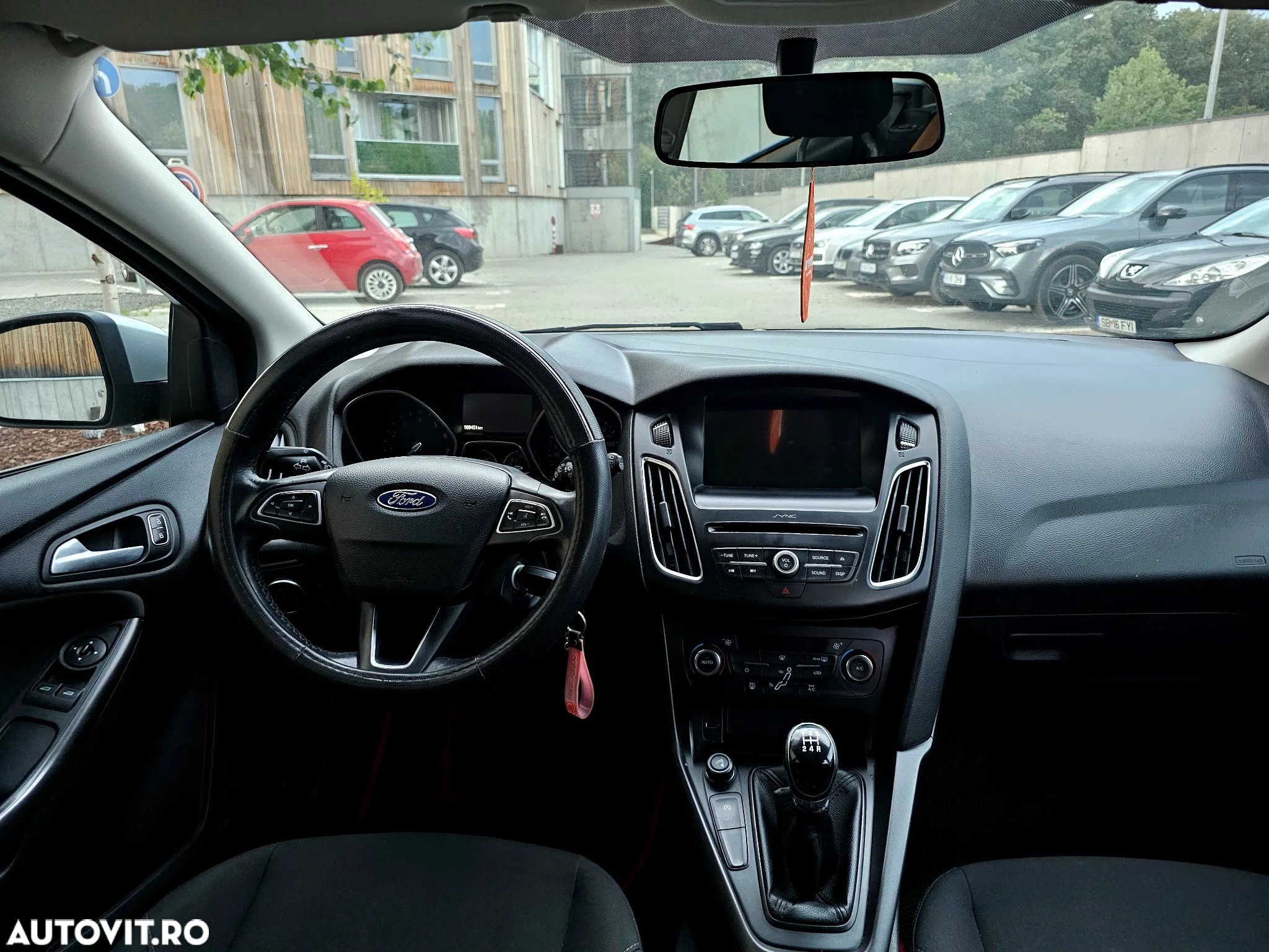 Ford Focus 1.0 EcoBoost Trend - 13