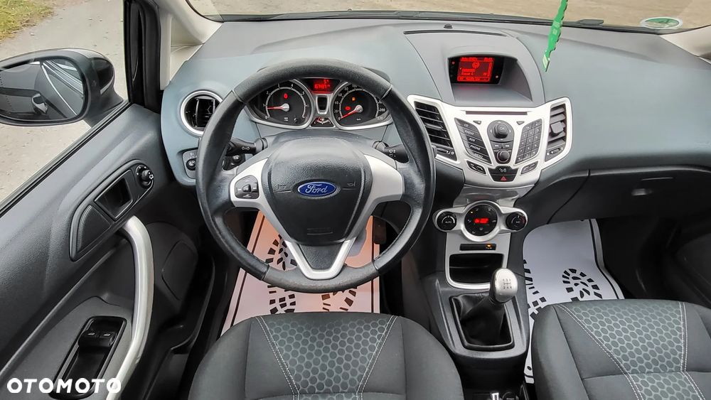 Ford Fiesta 1.4 Platinium X - 24