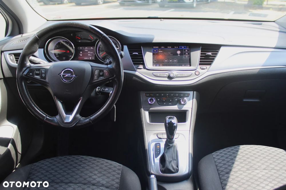 Opel Astra 1.4 T Edition S&S - 11