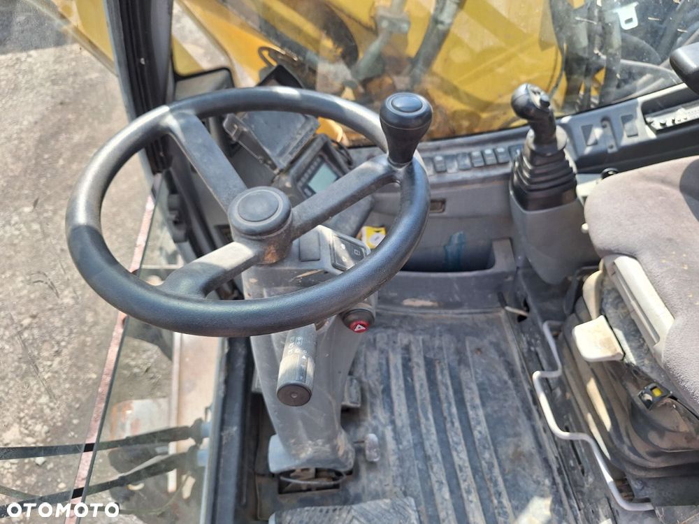 New Holland We 150C 4X4 - 12