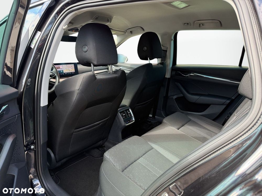Skoda Octavia 2.0 TDI Style - 36
