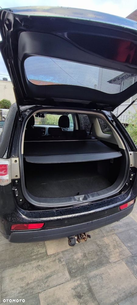 Mitsubishi Outlander 2.0 Intense CVT - 11