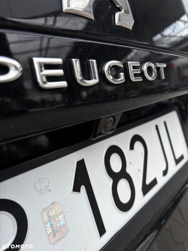 Peugeot Traveller L3 2.0 EAT8 Allure - 14