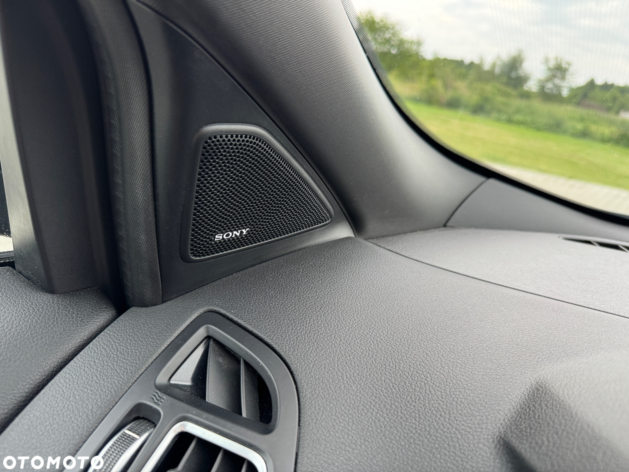 Ford Kuga - 31
