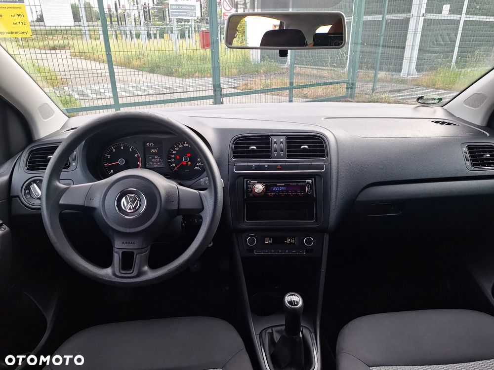 Volkswagen Polo - 9