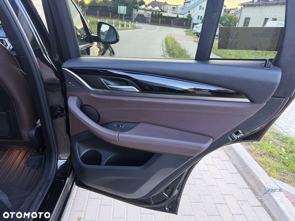 BMW X3 sDrive18d MHEV xLine sport - 30