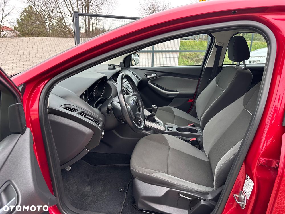 Ford Focus 1.6 TI-VCT Champions Edition - 16