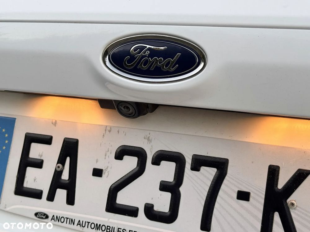 Ford Mondeo 2.0 TDCi Start-Stopp Titanium - 15