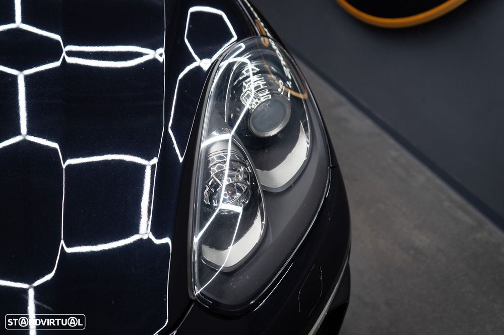 Porsche Cayenne S E-Hybrid Platinum Edition - 52