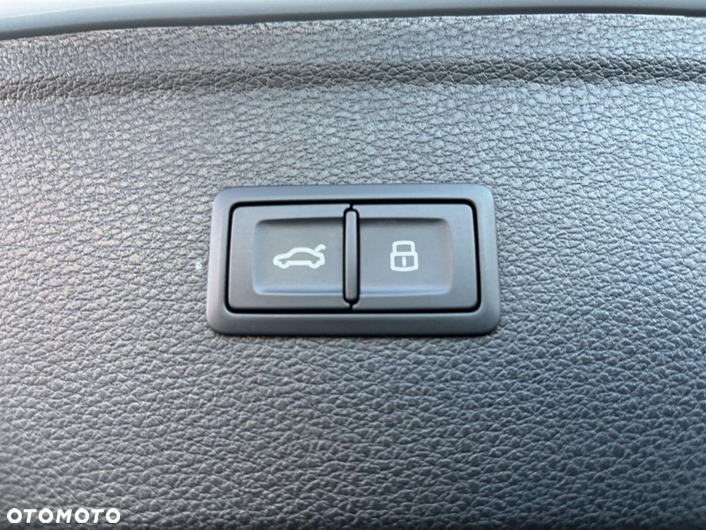 Audi Q5 50 TFSI e Quattro S Line S tronic - 39