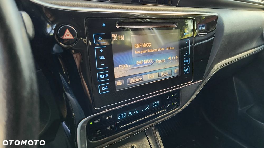 Toyota Corolla 1.6 Comfort - 16