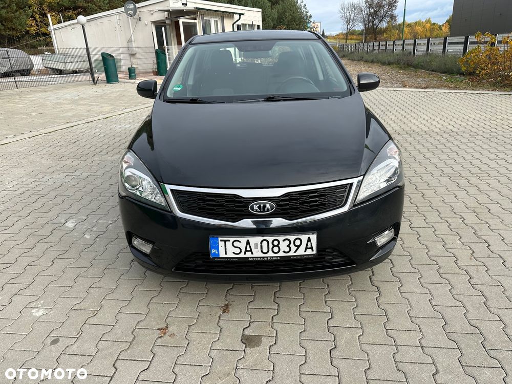 Kia Ceed 1.4 Comfort + - 1