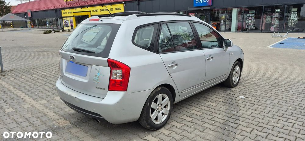 Kia Carens 2.0 CRDi Freedom 7os - 4