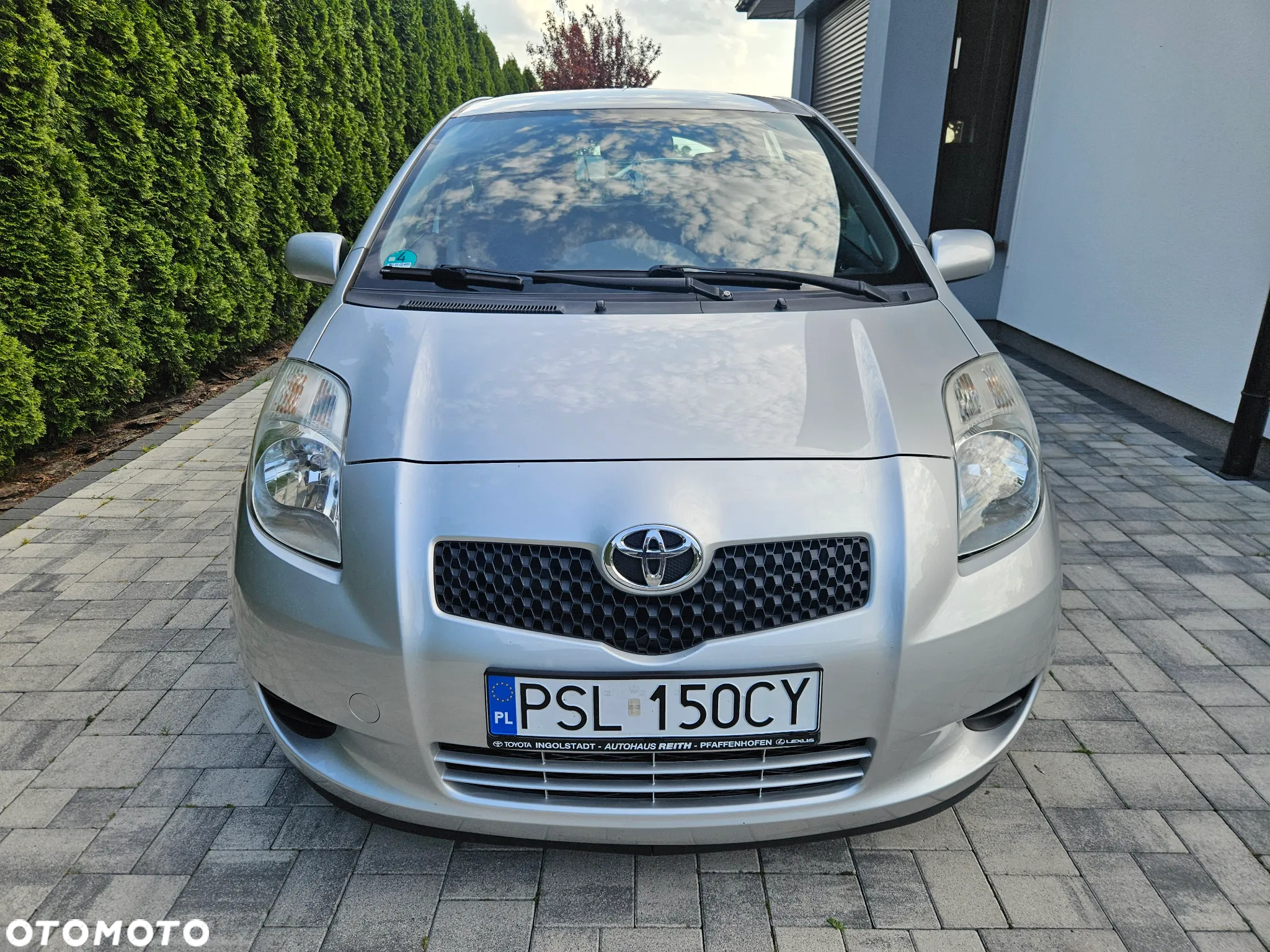 Toyota Yaris 1.3 Sol - 17