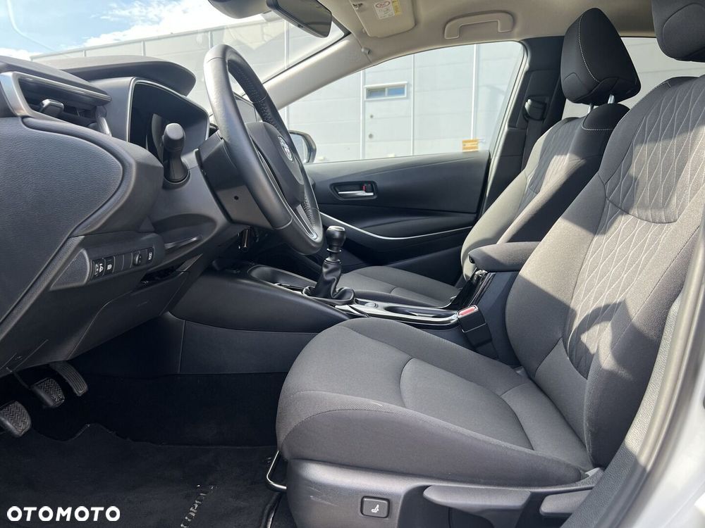 Toyota Corolla 1.5 Comfort - 9