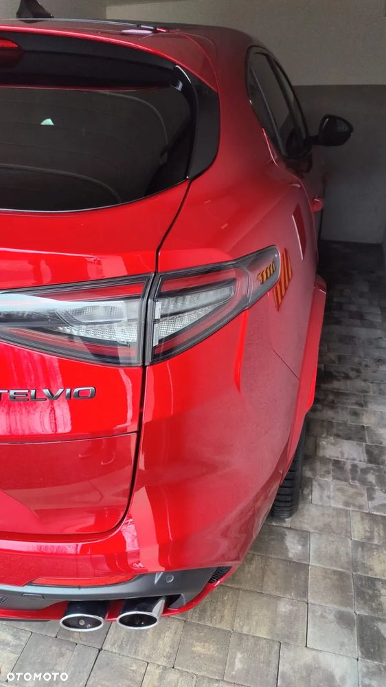 Alfa Romeo Stelvio 2.9 V6 Bi-Turbo Quadrifoglio Q4 - 7