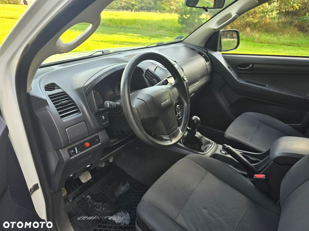 Isuzu D-Max 2.5 EC LS - 10