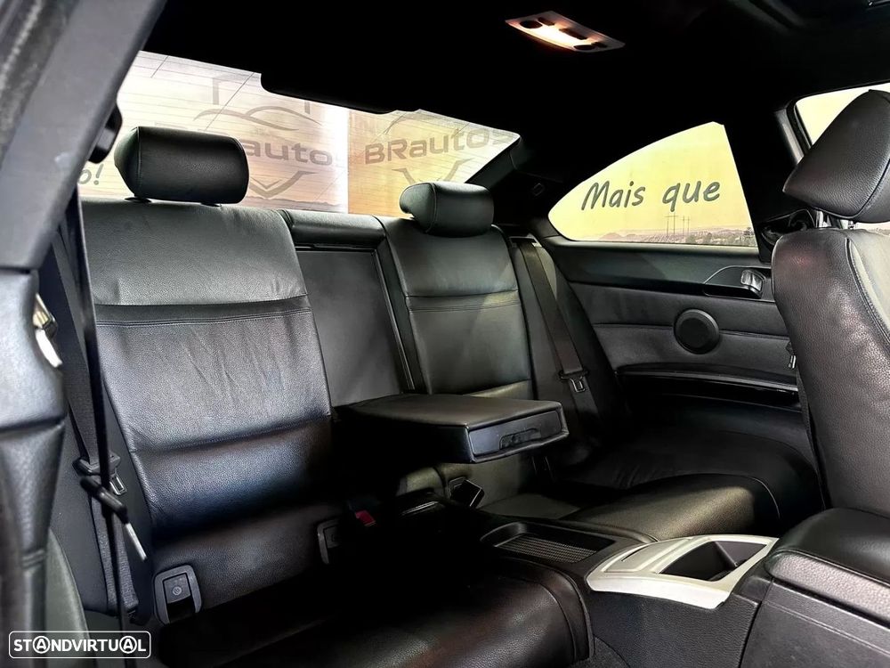 BMW 320 d Coupe Auto - 17