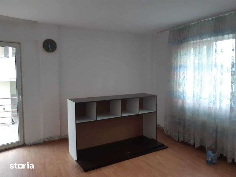 Inchiriez apartament 2 camere - zona Casa Somesana — fotografia 1