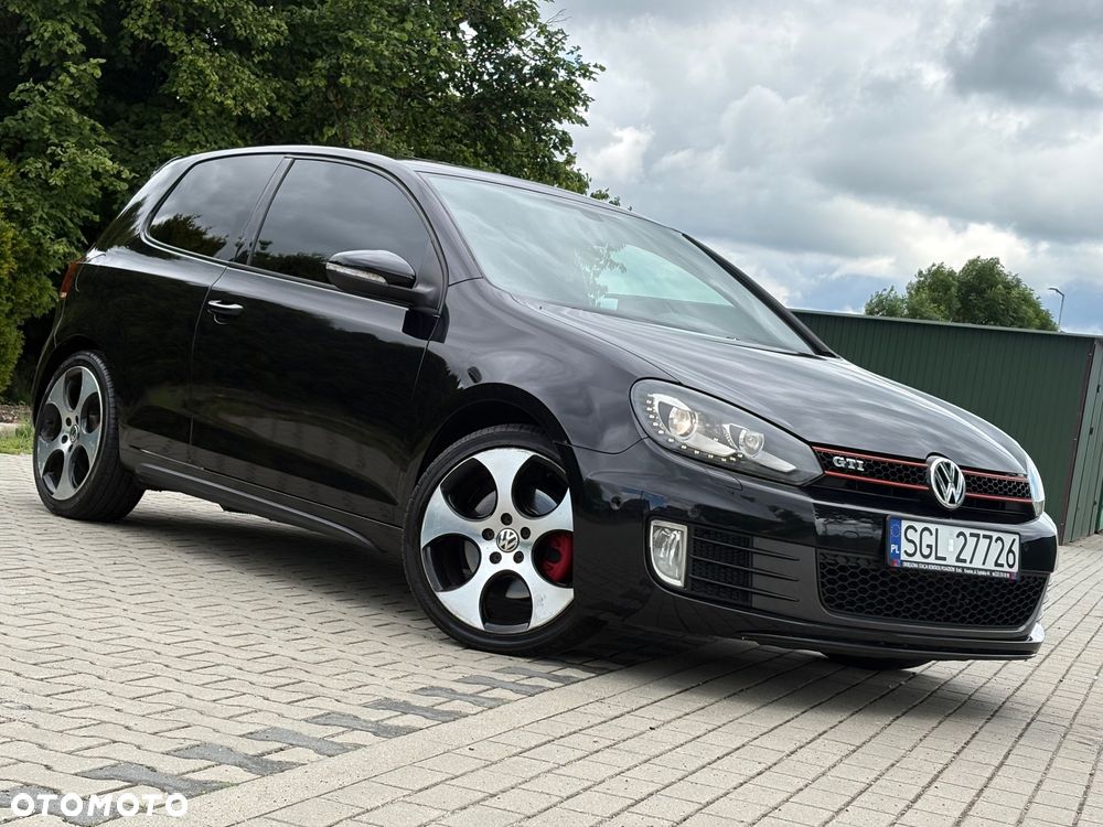 Volkswagen Golf 2.0 GTI - 2