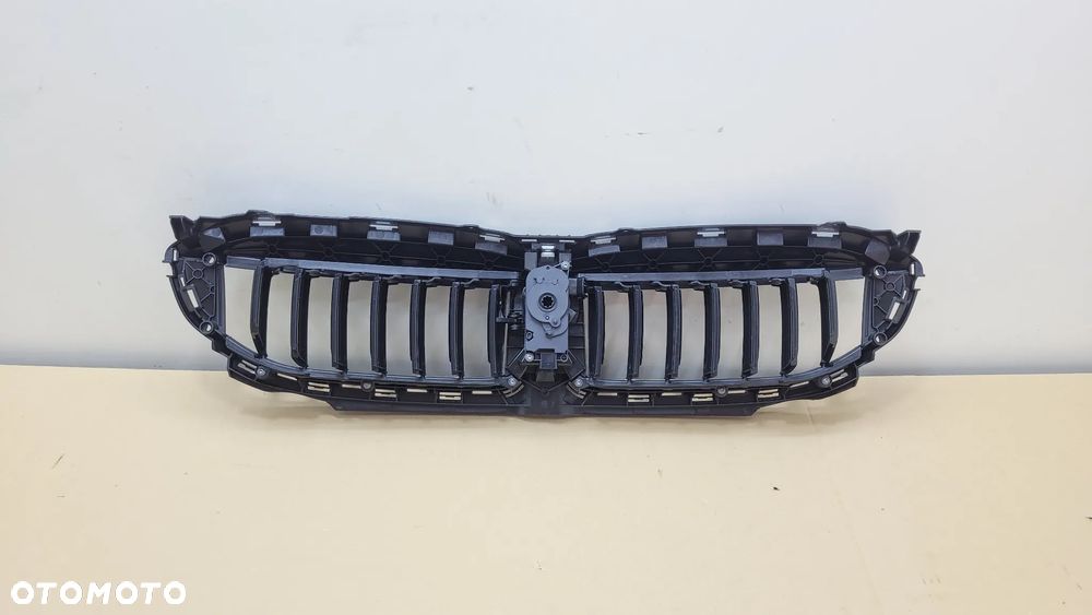 NOWA BMW 3 G20 G21 G28 ŻALUZJA ROLETA GRILL 187156-10 - 3