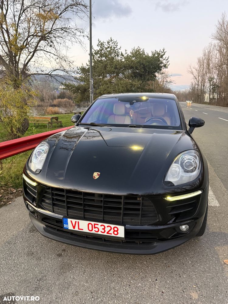 Porsche Macan 3.0 PDK S - 3
