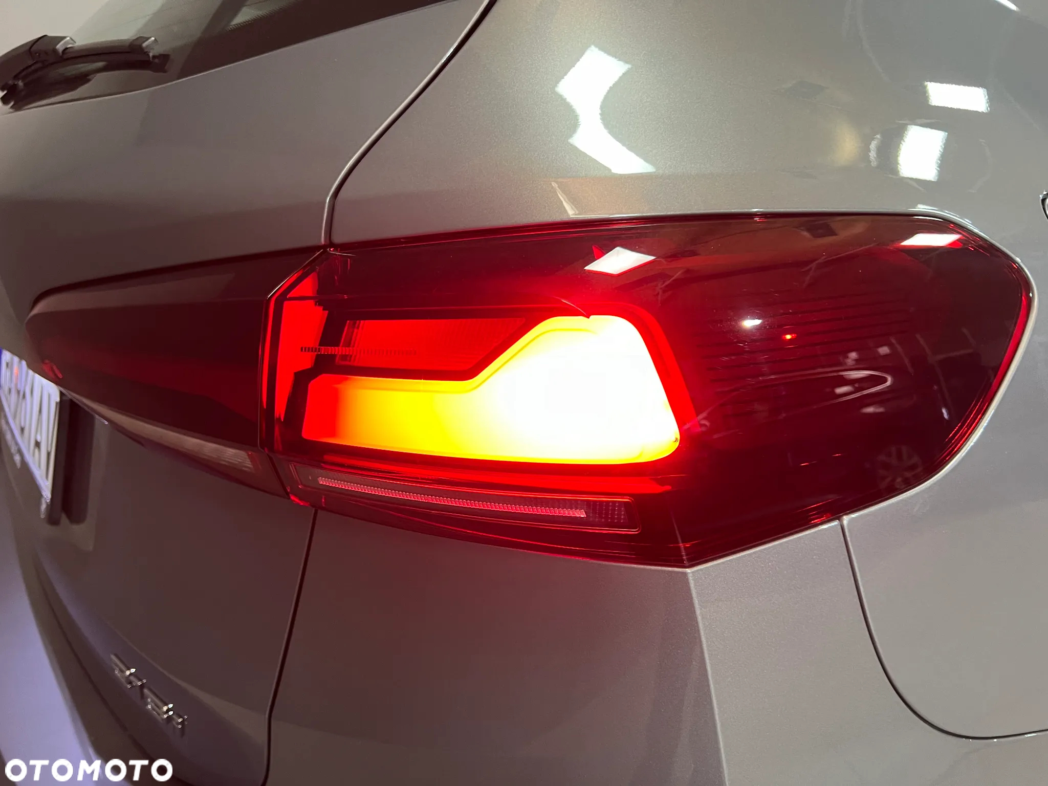 BMW Seria 2 216i - 5