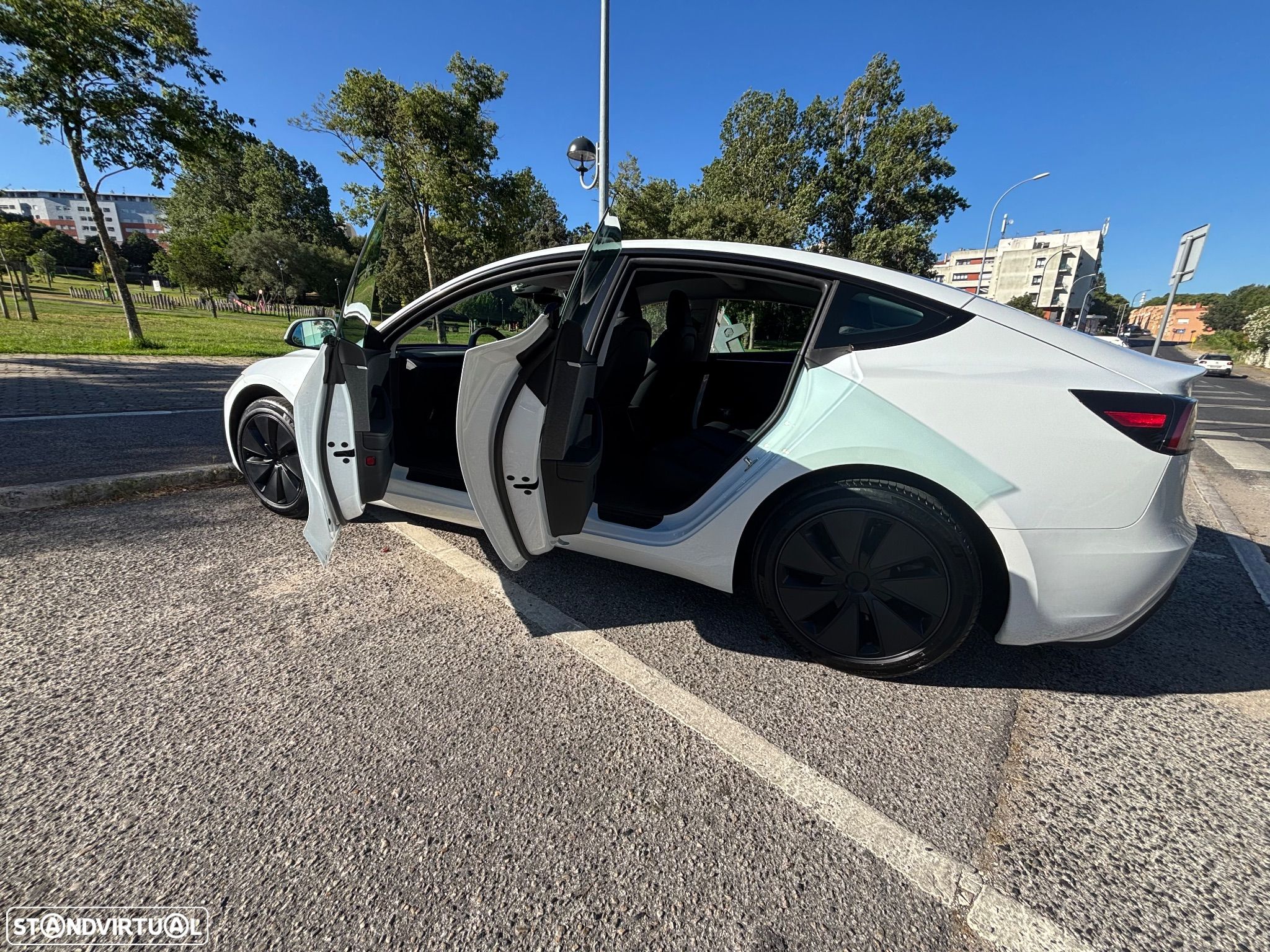Tesla Model 3 Tração Traseira - 1