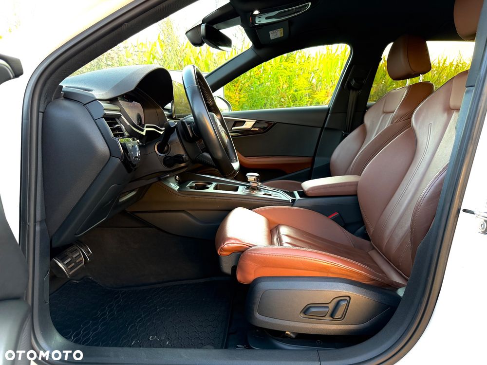 Audi A4 Avant 40 TFSI Sport S tronic - 18